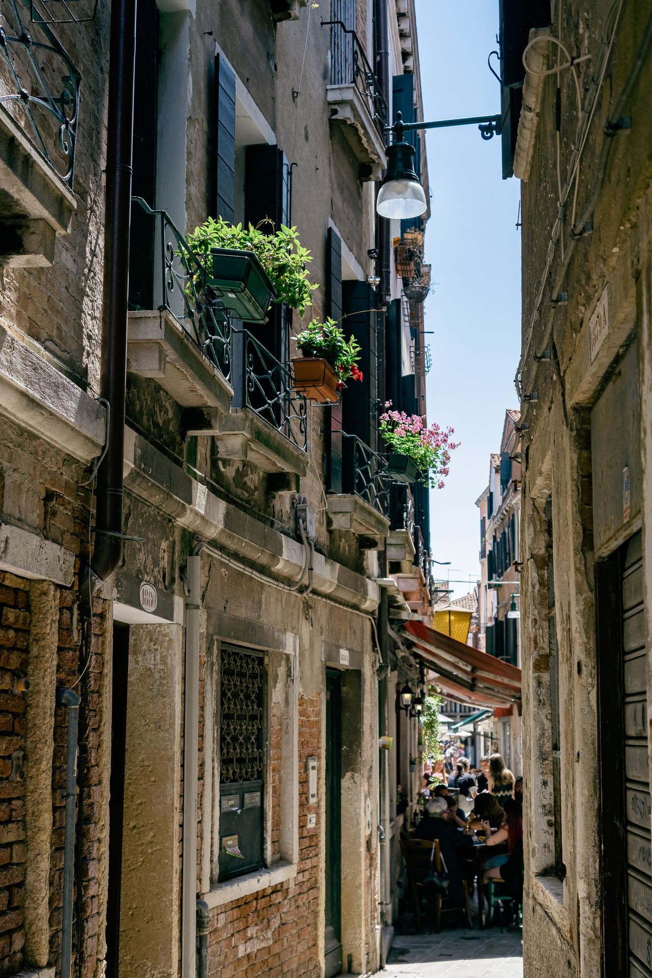 Alley