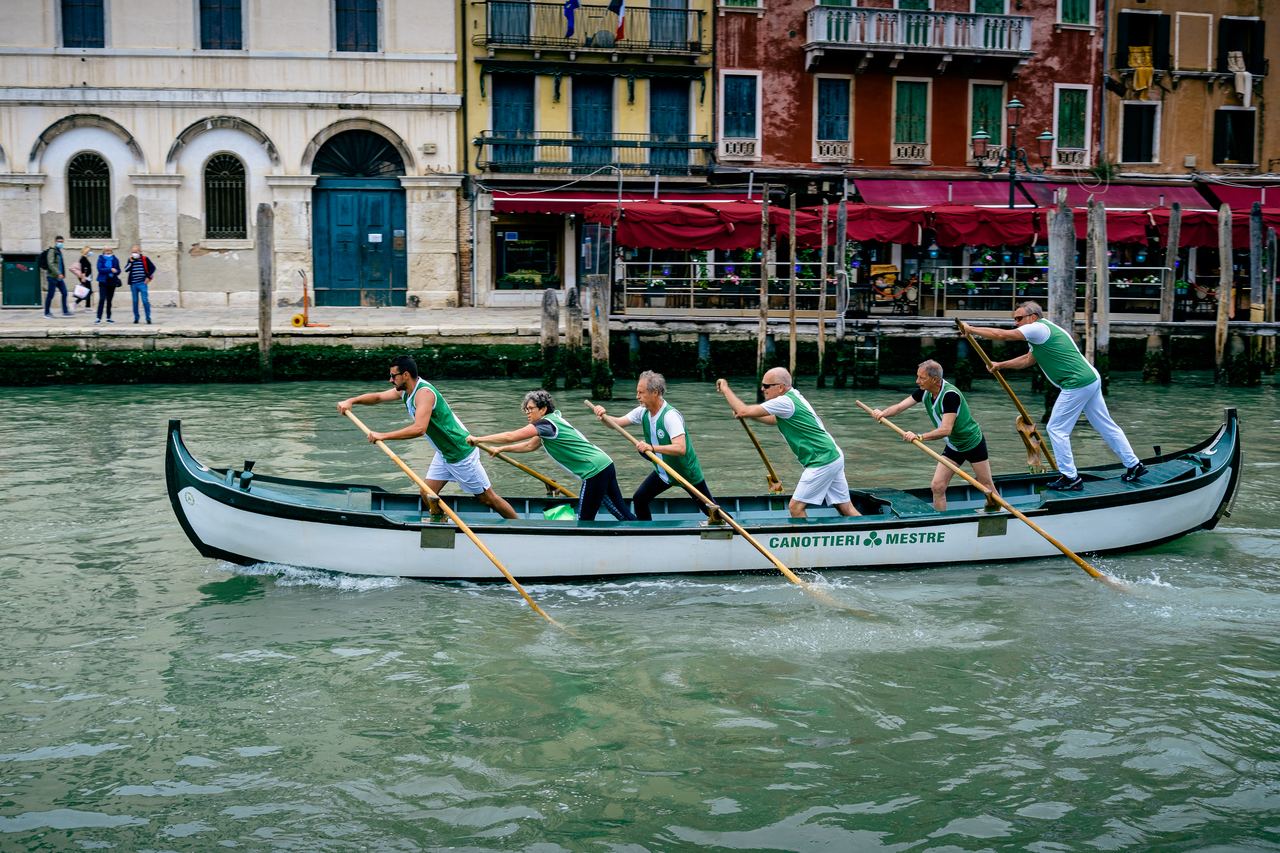 Racing Boat